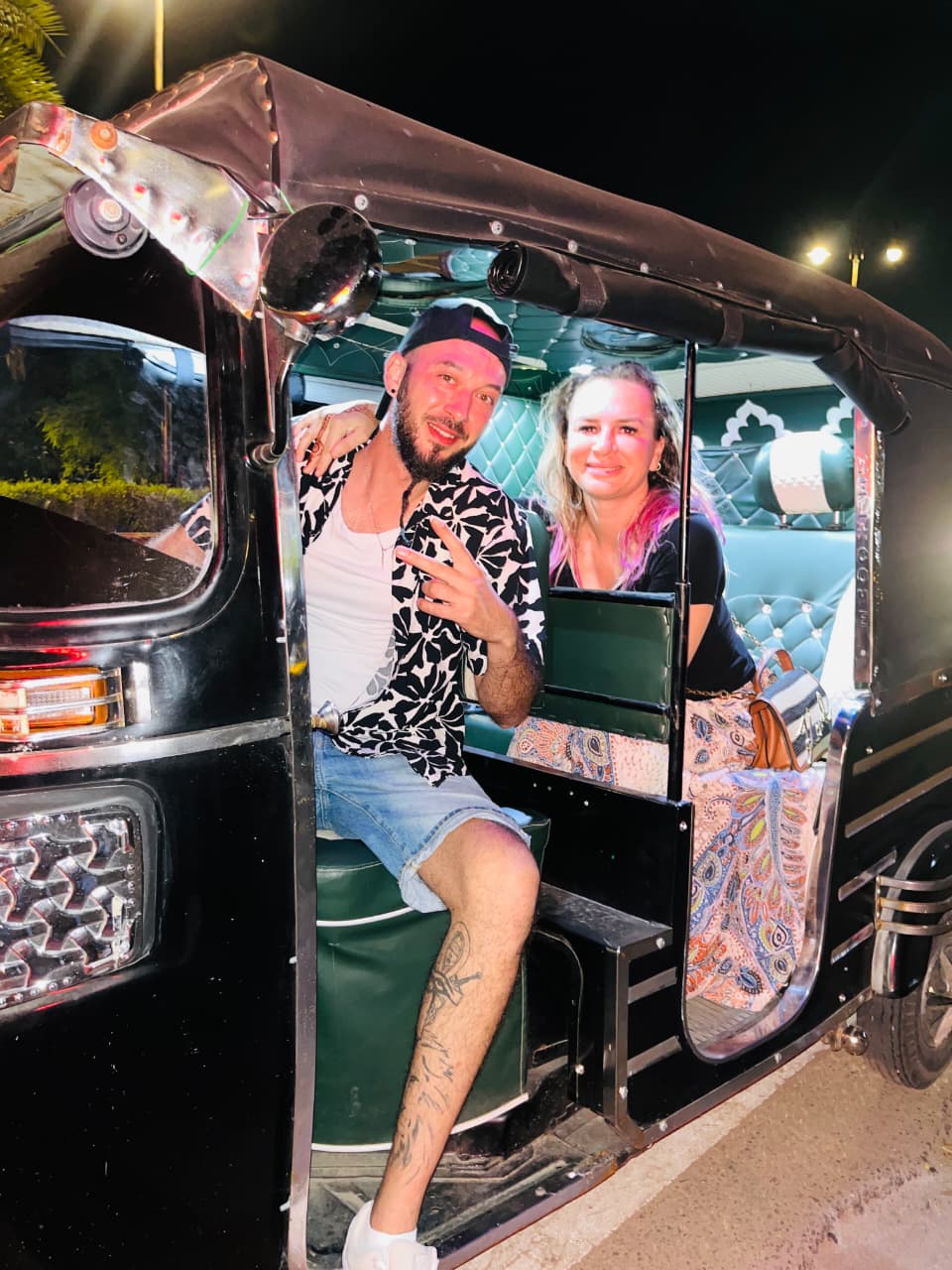 Auto-Rickshaw-guest